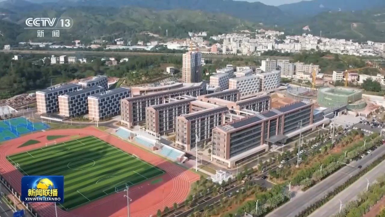 运动俱乐部开门迎客